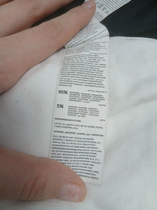 Rochie neagră scurtă