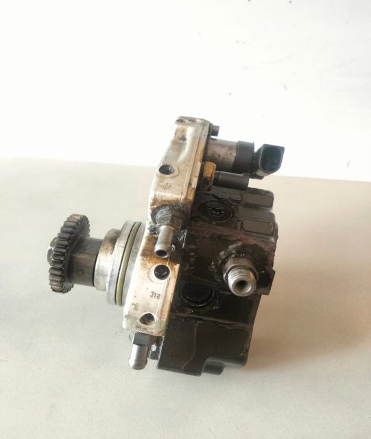 Pompa înalta presiune  a6420700501 Mercedes-Benz ML W164 seria