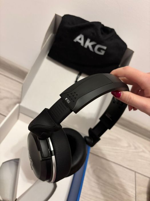 Căști AKG  K 182