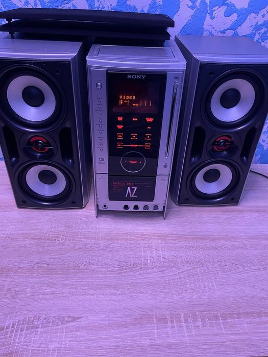 SONY центр продаётся