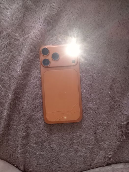 Iphone xr в корпусе 17 про 256
