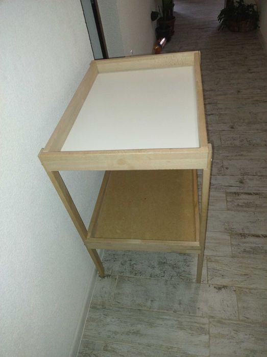 Маса за повиване ИКЕА и повивалник