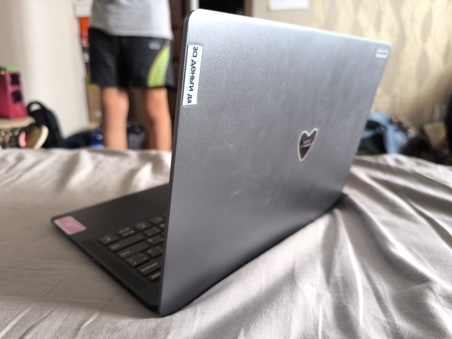 Продам ноутбук Lenovo