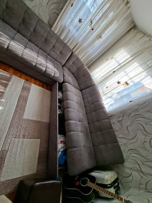 Ъглов разтегателен диван