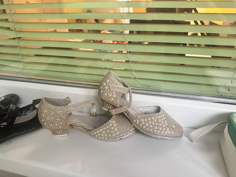 Туфли, белетки, детская обувь