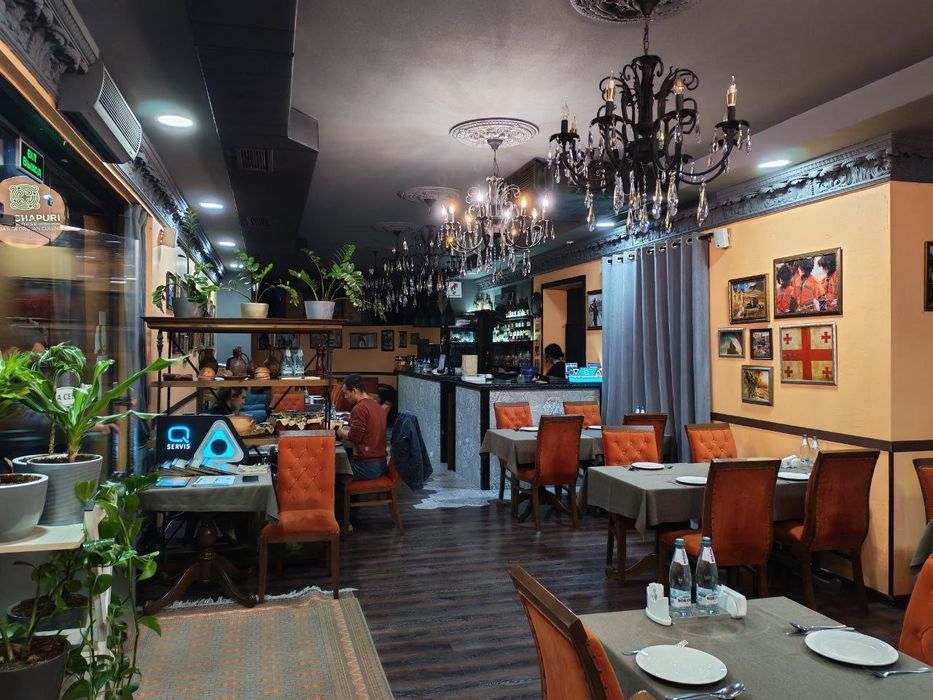 Сдается кафе с продажей Бизнеса - Космонавты