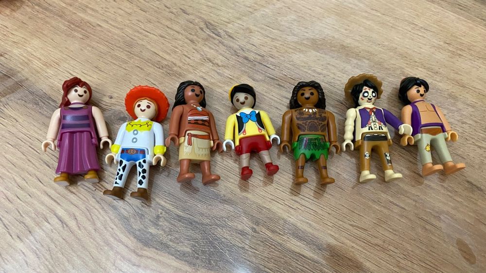 Kinder/Киндер Playmobil Disney