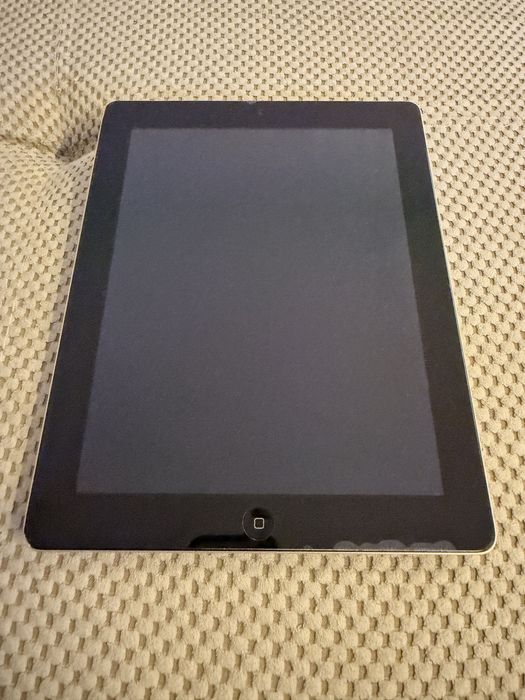 Ipad generatia 4 wifi+cellular