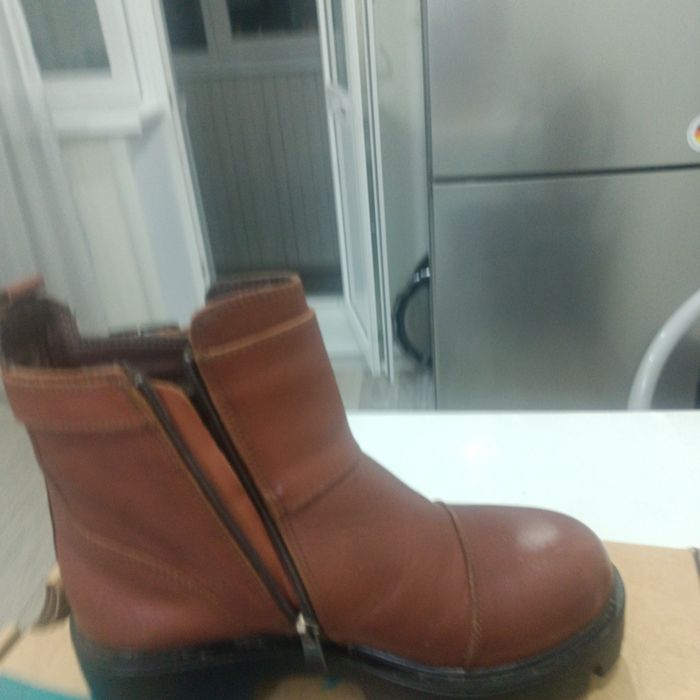 Ботинки зимние женские