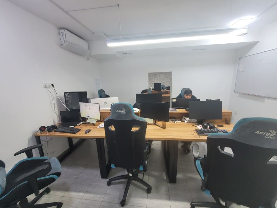 Сдается Аренду помещение 300 м2под Офис.