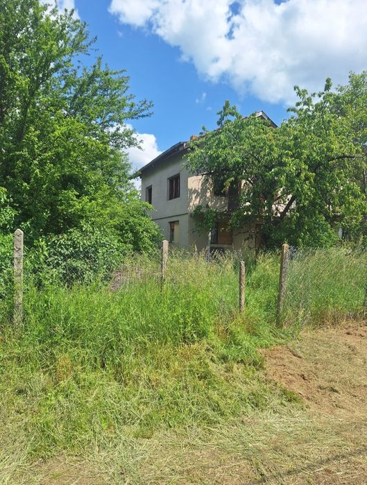 Продава се Къща в с. Кошарево, Област Перник - 120 кв.м за 553 €/кв.м - Снимка #2