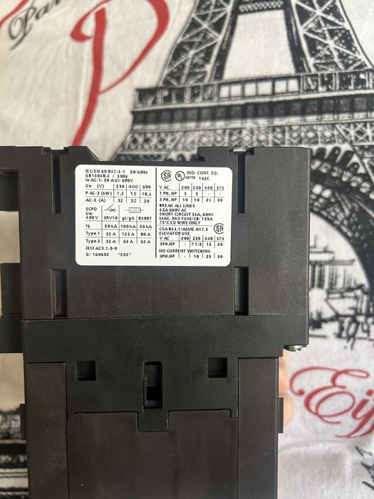 Продается контактор Siemens 3RT1034-1B