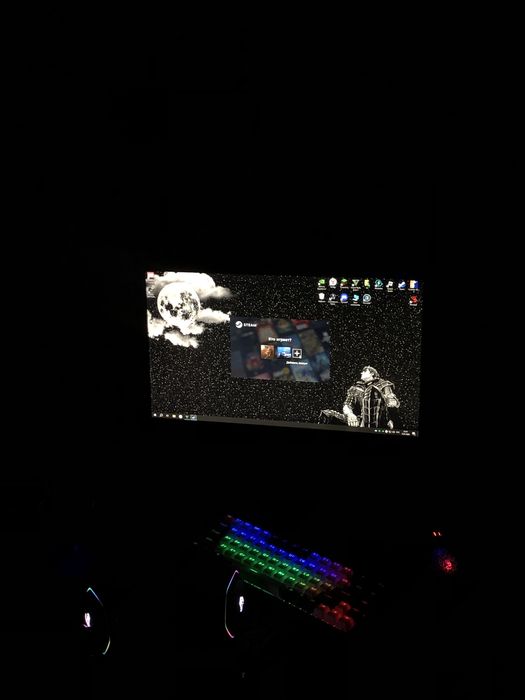 Продам компьютер с переферией