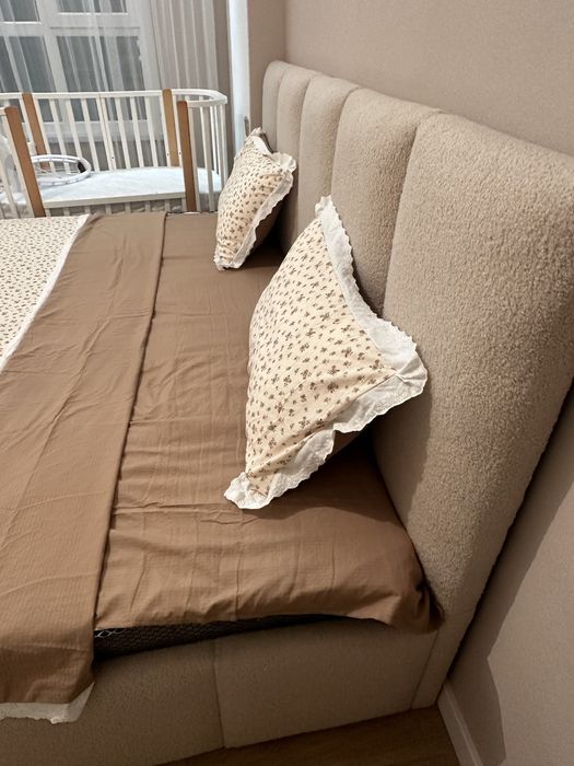 Кровать размер 200*200