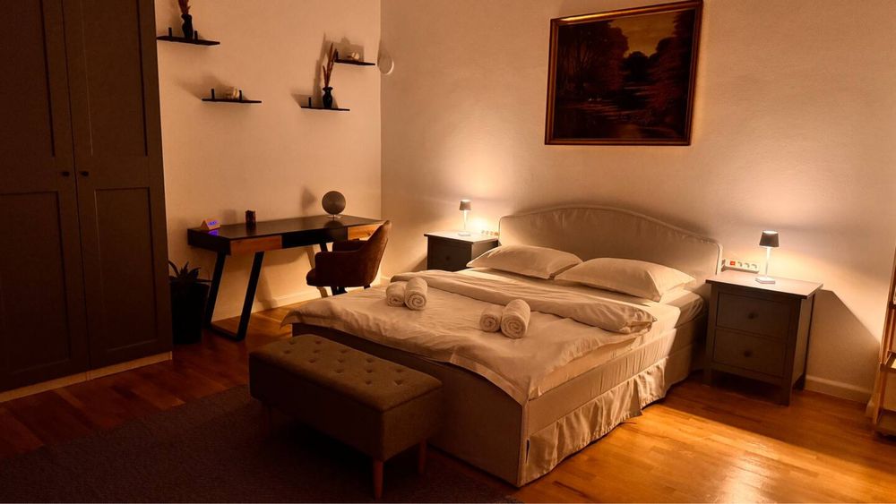 Venit lunar 3000 eur. Imobil renovat str. Horea nr 11, 270 mp,