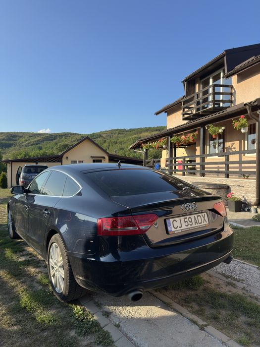 Vand Audi A5 2011