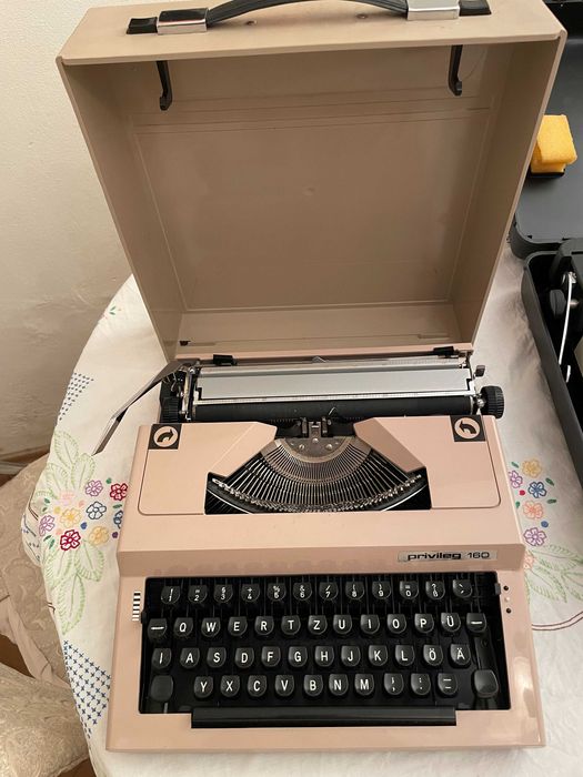 Пищеща машина Привилег