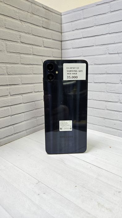 Samsung A05 64гб
