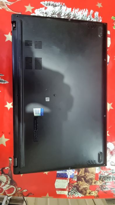 Laptop Asus VivoBook i5 gen8 ssd256