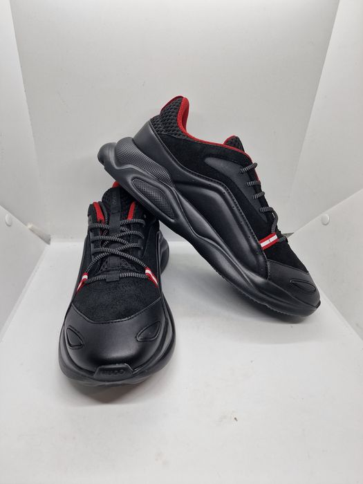 Hugo Leon Runn nr. 41,45 lucrați 1/2 nr  mai mic