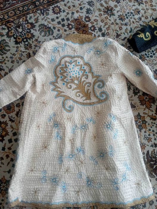 Суртюк национальная одежда, вышивка попоп!!!