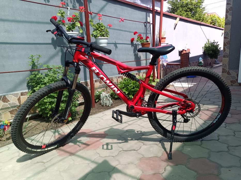 BTWIN full suspensie roti 27.5