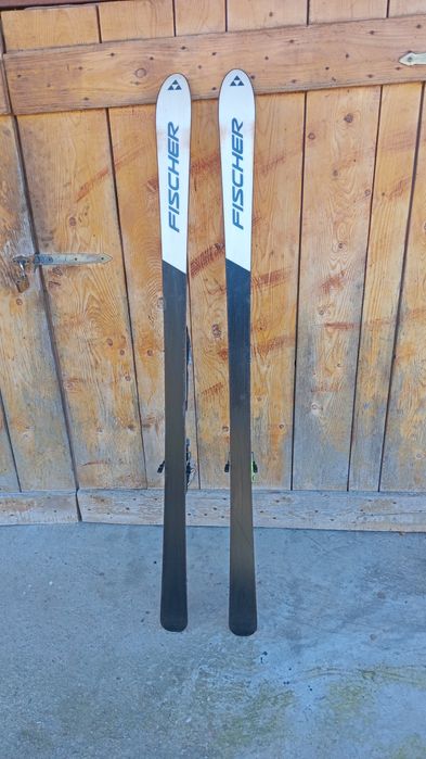 Vand schiuri Fischer RC 4 Race air crbon si stendere moto