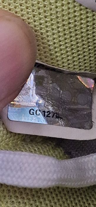 Маратонки DIADORA 45ном.