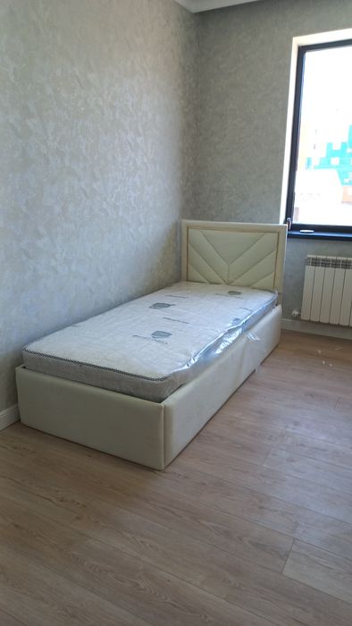 Кровать новая 90×200(2)