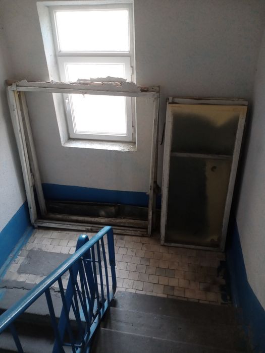 Отдам старые рамы на дрова