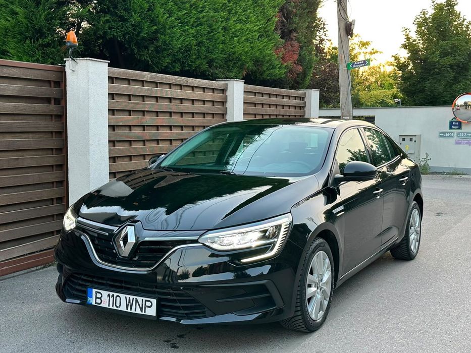 RENAULT Megane 2022