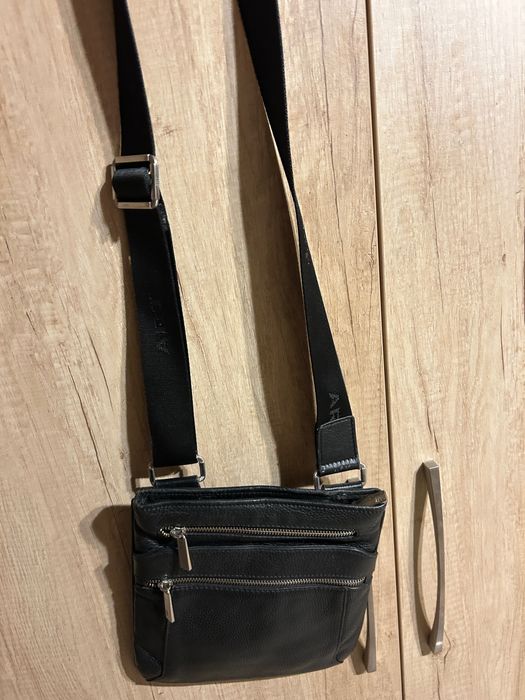 Мъжка  чанта  Арт