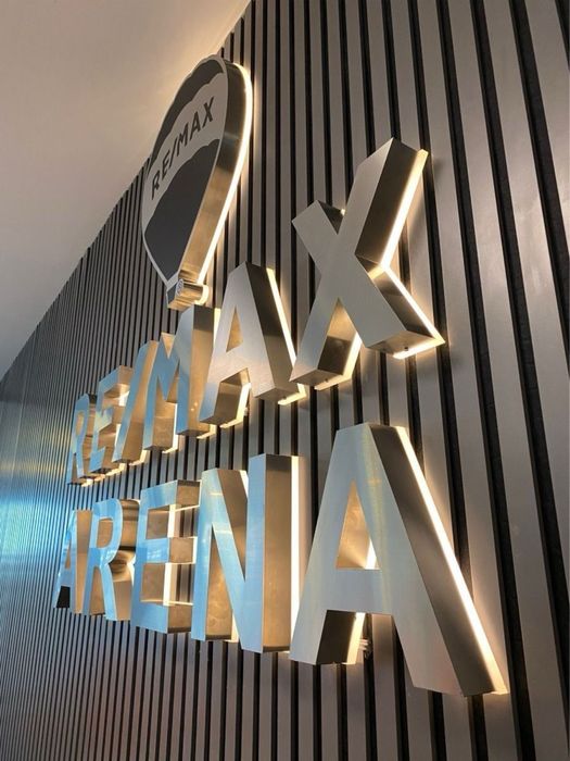 Буквы, табличка, световой короб