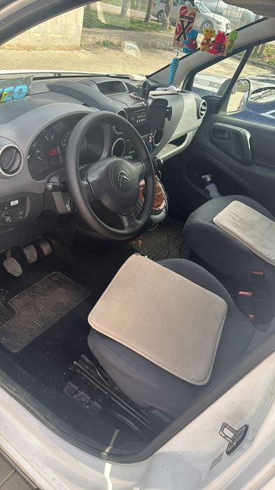 Vând Citroën Berlingo