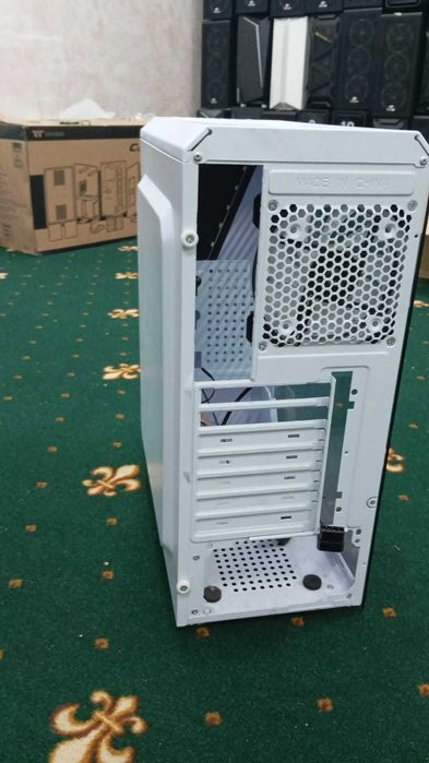 Корпус для ПК со стеклом