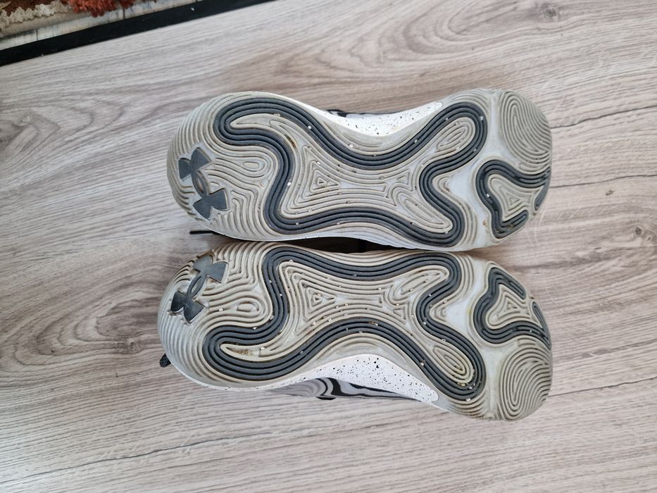 Маратонки Under Armour 43