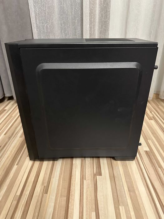 Настолен компютър