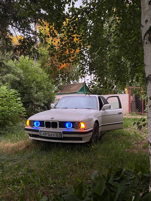 Бмв продам срочно