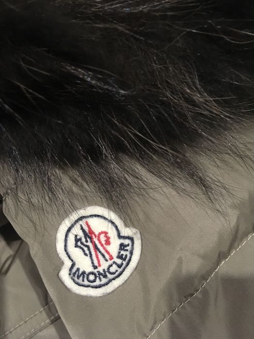 Moncler  естествен пух