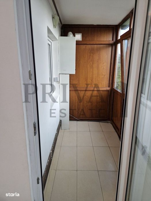 Apartament decomandat 2 camere, 57 m, etaj 4, Soarelui