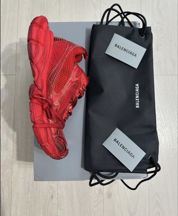 Balenciaga 3XL  red