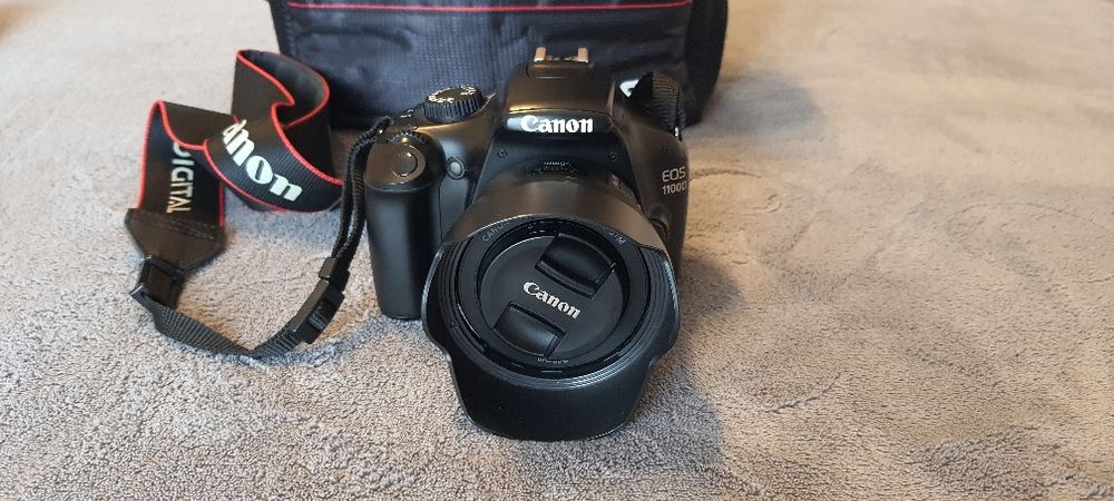 Canon EOS 1100D + 3 обектива (18–55, 55–250, 50mm) + аксесоари