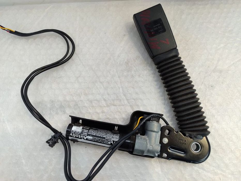 PRETENSIONER CENTURA FATA STANGA MINI COOPER / ONE / COUNTRYMAN (R55, R56, R57, R58, R59, R60) COD OEM 620550200A / 620550200 / 620343500A 2007 – 20