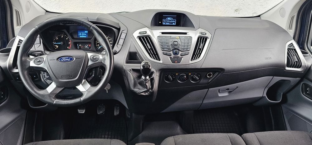 Ford Tranzit Custom8+1 LOCURI 2014~Clima Fata+Spate~Motorizare 2.2-125 CP~