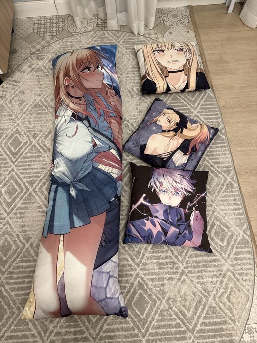 Подушки аниме, дакимакура, марин китагава, годжо