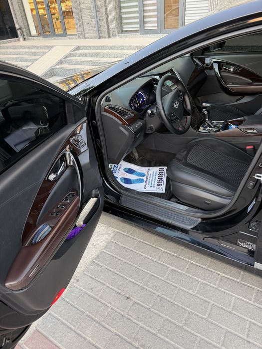 Hyundai azera 3.3v6