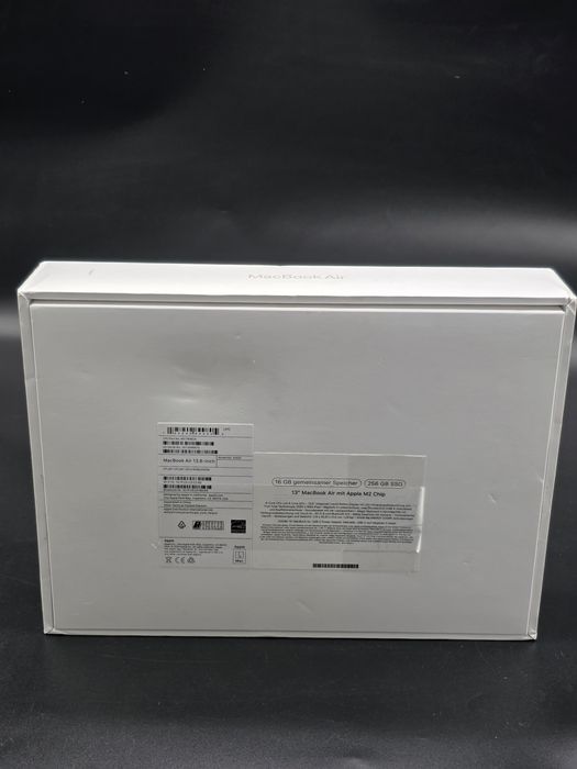 MacBook Air 13.6/ M2/ 16GB/ 256 SSD/ NOU, NEFOLOSIT