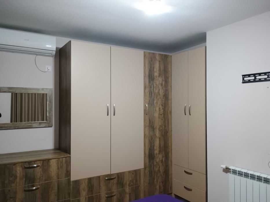 Тристаен апартамент под наем Бургас, Ветрен