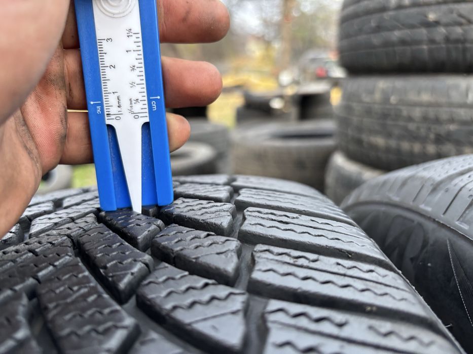 235/55 R19 2бр зимни гуми 2023 година
