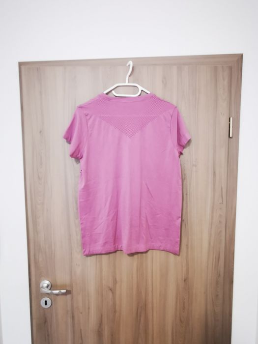 Lot tricouri sport mărimea 40